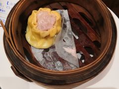 烧卖-万荟轩海鲜·粤式点心自助餐厅(蓝海风万怡酒店)