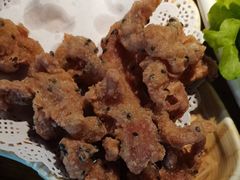 -老牌坊云南鱼豆花火锅(哈西万达店)