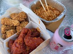 -BHC炸鸡(明洞总店)