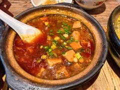 -有红鸡毛店·砂锅菜(抚琴夜市店)