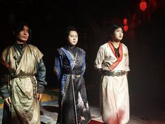 -暴风岛沉浸式体验馆(百联世纪店)