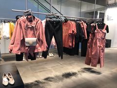 -URBAN REVIVO(深圳华润万象天地店)