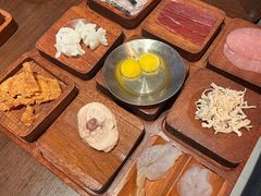 -银米·云南传统过桥米线(双廊黑金冠店)