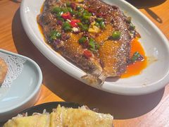 -莲餐厅·湖北菜·潜江小龙虾店(愚园路店)