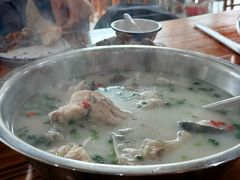 -美顺香食府鱼头老店(雪野湖店)