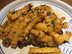 -云海肴·汽锅鸡·云南菜(天山百盛优客店)