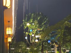 -茅草房·河畔园林火锅