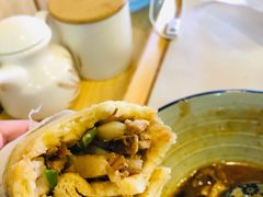坛子肉卷饼-头壹号饸饹面·大油条(东升科技园店)