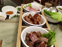 -月满大江火锅(总府路店)