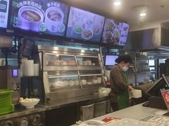 -老乡鸡(亳州路天庆大厦店)