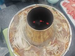 -撒拉人家.酸菜牦牛肉火锅