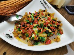 -有红鸡毛店·川菜(建设路店)