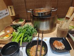 -独食火锅·半米屋台(直营总店)