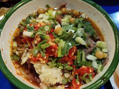 -马路边边串串香形象店(磐石路店)