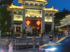 -绳金塔