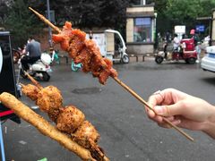 -小魏哥果仁烤面筋