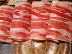 -老牌坊云南鱼豆花火锅(爱建店)
