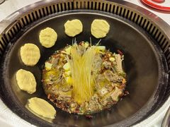 -玺炖·中国铁锅炖(虹桥天街店)