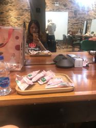 -PE SALON