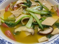 -辣妹川菜馆(益健路店)