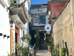 -唐咖精品咖啡(大理古城手冲店)