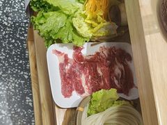 -王奋斗贵州酸汤牛肉火锅