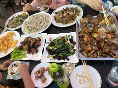 -鑫渔港海鲜本地菜·山海关浑锅(东戴河店)