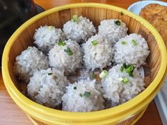 珍珠圆子-莲餐厅·湖北菜·潜江小龙虾店(愚园路店)