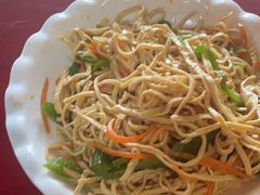 -金杨拉面王小吃面馆·牛三宝面·红烧牛肉粉