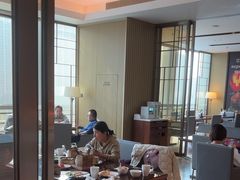 -万荟轩海鲜·粤式点心自助餐厅(蓝海风万怡酒店)