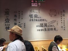 大堂-头壹号 大油条·老长沙盖码饭(北辰店)