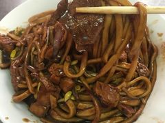 -珠宝街老左杂酱面馆