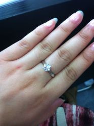 照片 003-威德钻石-克拉钻大本营(南京东路店)