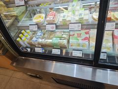 -皇冠幸福里动物奶油生日蛋糕(中山大道二中店)