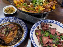 -富正毅三下锅(体育馆店)