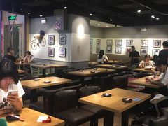 大堂-小山城麻辣香锅(新邻生活广场店)