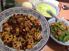 iphone_upload_pic-佬湘楼·27年湘菜(天河都市广场店)
