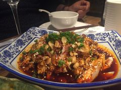 -胡桃里音乐餐厅(陶溪川店)(川湘赣菜·世界百大酒庄直供红酒·音乐表演)