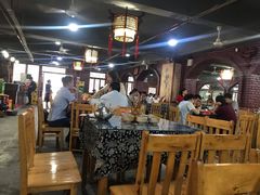 大堂-味老大土碗菜(中山三路店)