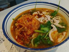 -窄巷口生烫牛肉米线(客村店)