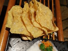 -老牌坊云南鱼豆花火锅(爱建店)