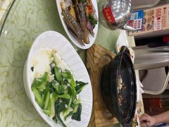 -鹏城人家海鲜酒家·23年老字号(较场尾店)