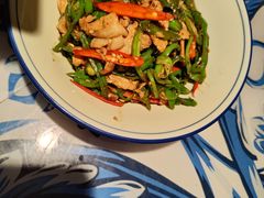 -川流不息·地道川菜·小龙虾(新松江路店)