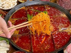 -正南齊北重庆老火锅(光华村直营店)