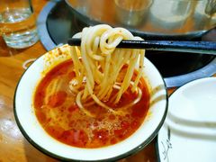 -牛小隆牛肉面馆(四牌楼店)