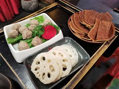 -谭鸭血老火锅·匠心(环球港旗舰店)