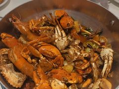 -七欣天香辣蟹火锅(闵行浦江欢乐颂店)