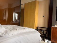 -中山利和希尔顿酒店