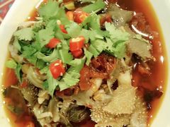 -蘑菇私房菜小馆(杨家坪西城天街店)