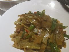 -何氏海产海鲜餐厅(体育中心店)